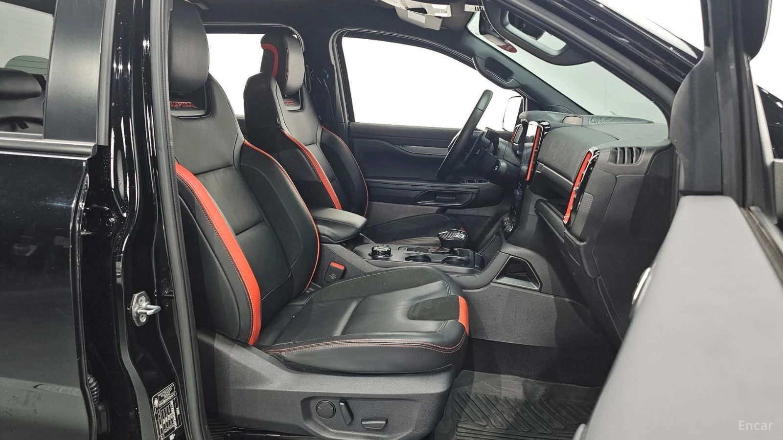 Ford Ranger RAPTOR* 2.0* DISTRONIC* 360* КАМЕРА* ПОДГРЕВ* , снимка 9 - Автомобили и джипове - 55613854