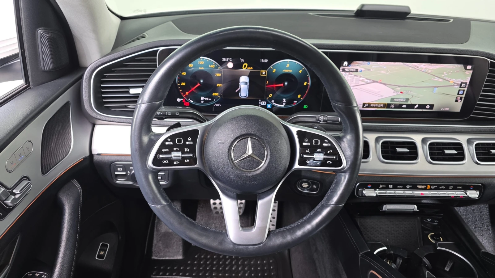 Mercedes-Benz GLE GLE 300 d 4MATIC | Кожа | Memory | Вентилация, снимка 12 - Автомобили и джипове - 55852765