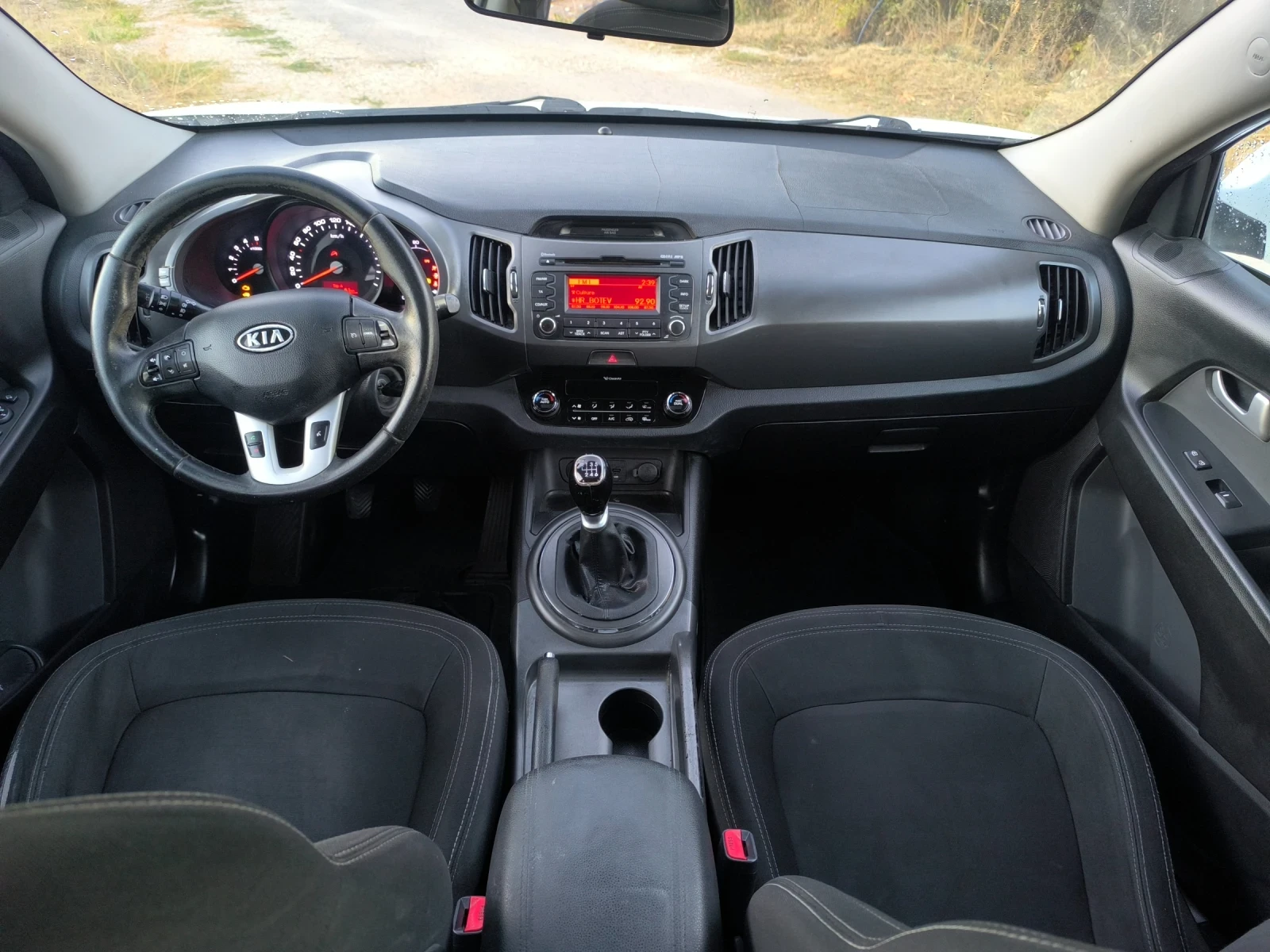 Kia Sportage 1.7 CRDI, снимка 3 - Автомобили и джипове - 55965863