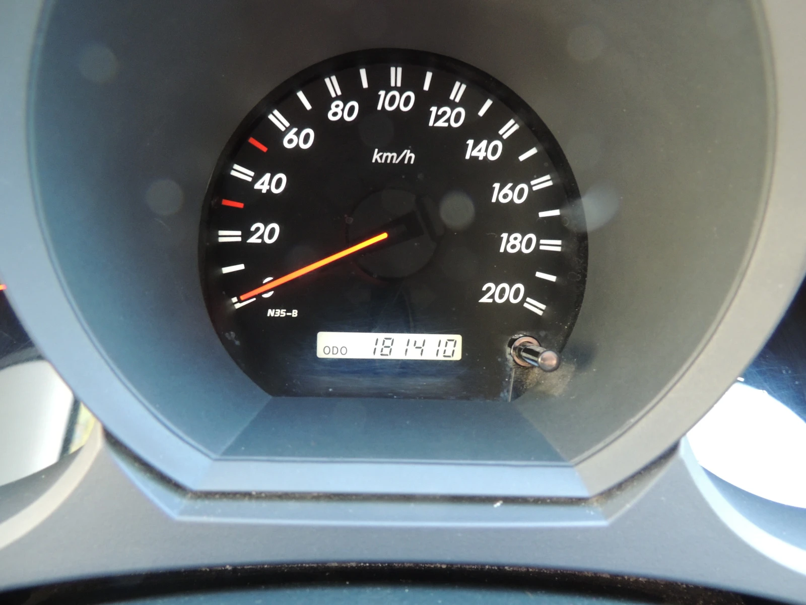 Toyota Hilux 3.0 D4D AUTO от България/гаражен, снимка 11 - Автомобили и джипове - 56120946