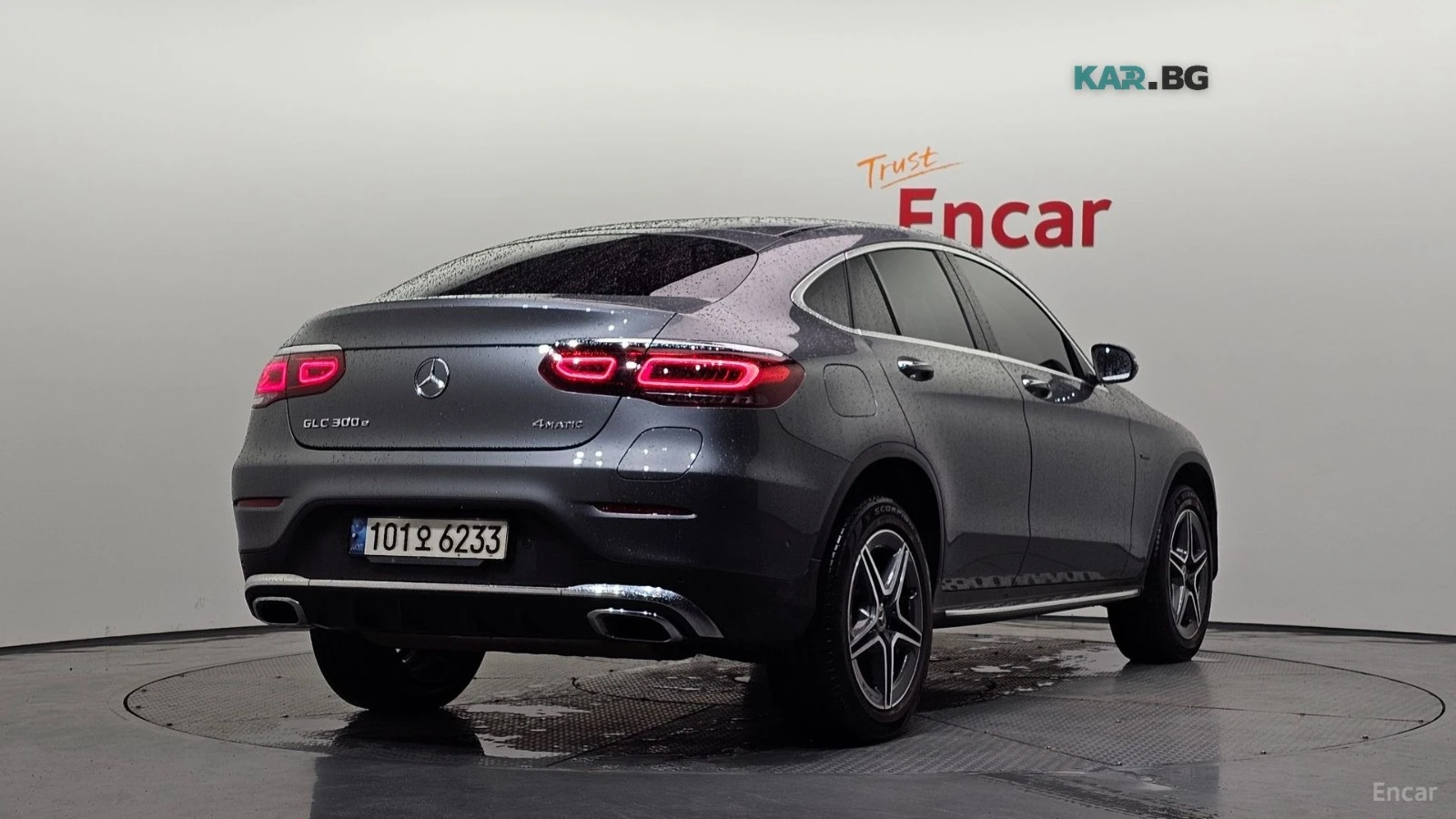Mercedes-Benz GLC 300 AMG* DIGITAL* ПАМЕТ* КАМЕРА* HEADUP* ДИСТРОНИК, снимка 2 - Автомобили и джипове - 56169970