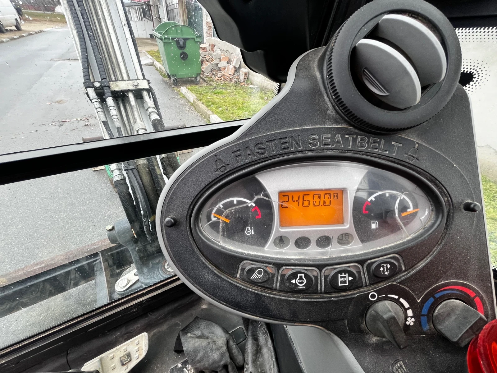 ����� Bobcat �27z | Mobile.bg � ����������� 15