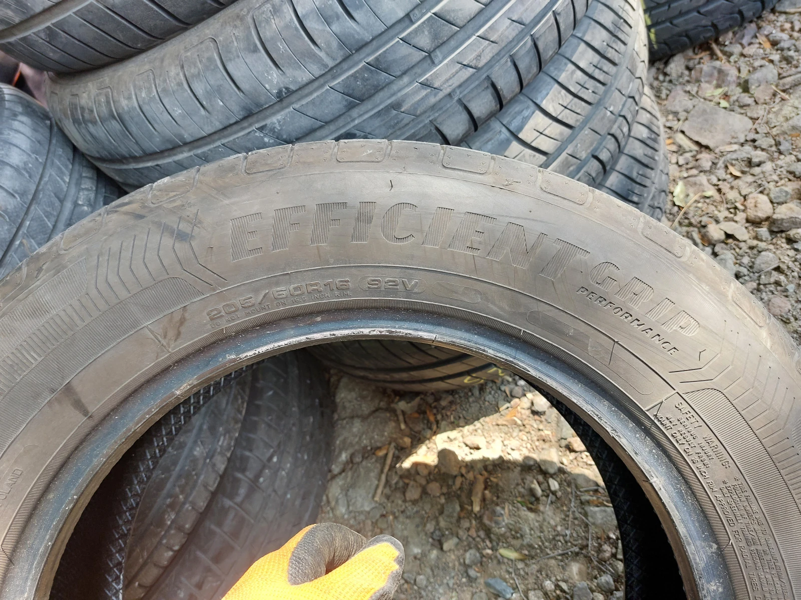 ���� 205/60R16 | Mobile.bg � ����������� 5