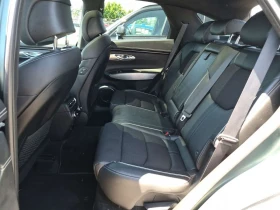 Genesis GV70 3.5T SPORT  CARFAX, снимка 12