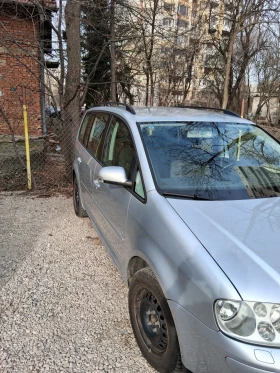 VW Touran 2.0 Ecofuel, снимка 2