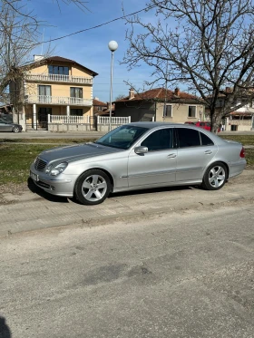     Mercedes-Benz E 320 320