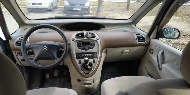 Citroen Xsara picasso 2.0 hdi, снимка 11 - Автомобили и джипове - 48454245