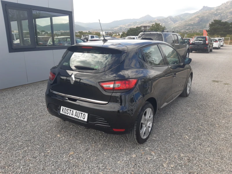 Renault Clio като нова , снимка 6 - Автомобили и джипове - 47098593