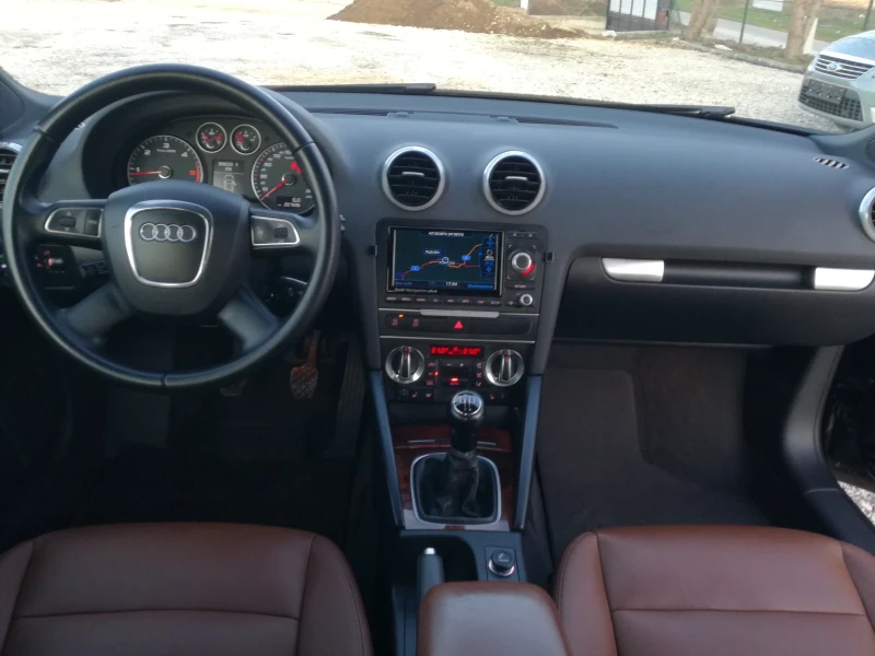 Audi A3 1.6TDI AMBITION LUX, снимка 14 - Автомобили и джипове - 47122833