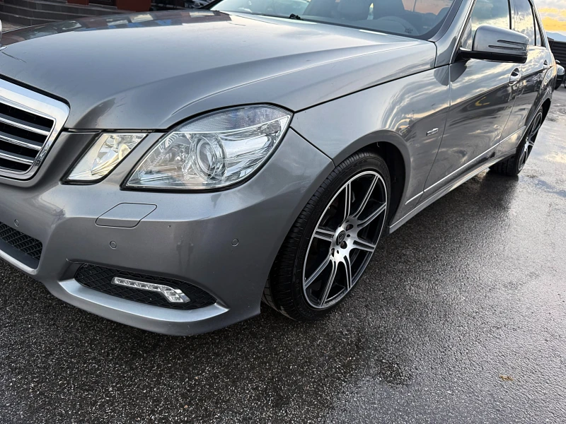 Mercedes-Benz E 350 AMG OPTIK-PANORAMA-AVANGARDE-XENON-LED-GERMANIA-!!, снимка 3 - Автомобили и джипове - 47160838