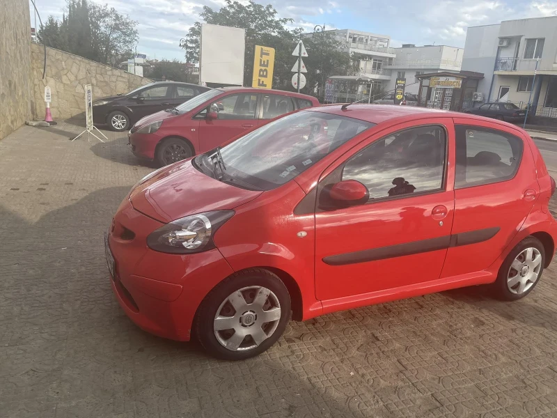 Toyota Aygo 1.0 VVT-i, снимка 1 - Автомобили и джипове - 47667813