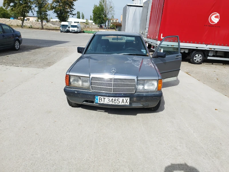 Mercedes-Benz 190 2.5, снимка 4 - Автомобили и джипове - 48107780