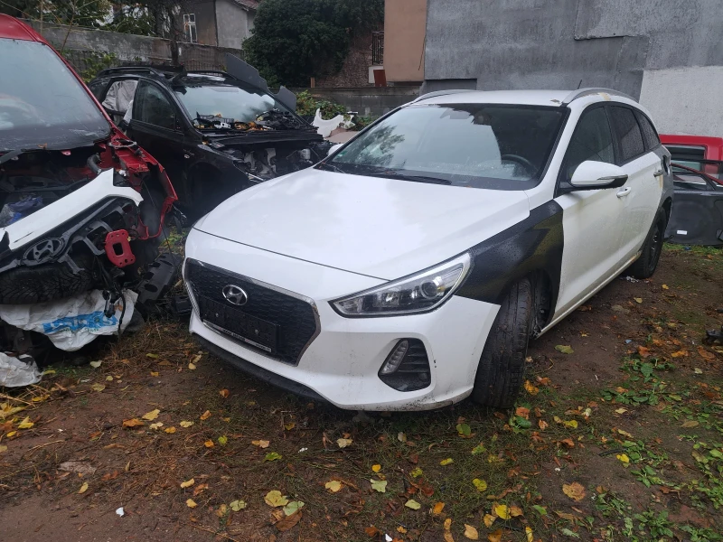 Hyundai I30 1.4, снимка 1 - Автомобили и джипове - 47953146