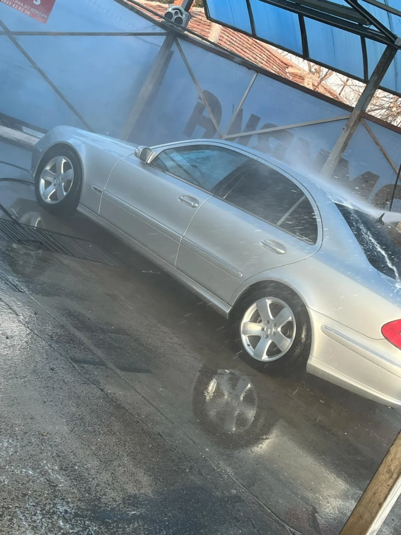 Mercedes-Benz E 320 Е320, снимка 4 - Автомобили и джипове - 48692127