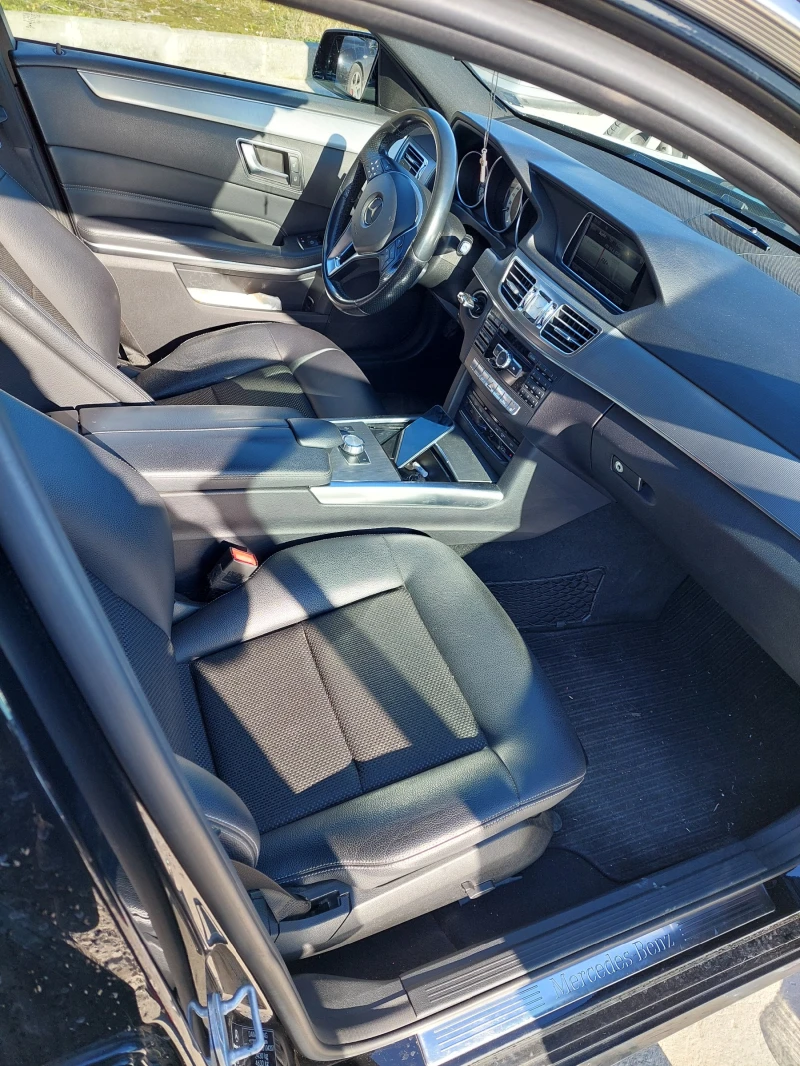 Mercedes-Benz E 220 S212 - 9G Tronic, снимка 9 - Автомобили и джипове - 48745961