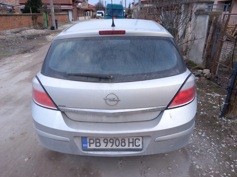 Opel Astra, снимка 3 - Автомобили и джипове - 49143989