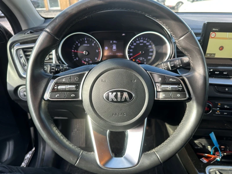 Kia Ceed, снимка 7 - Автомобили и джипове - 49563440