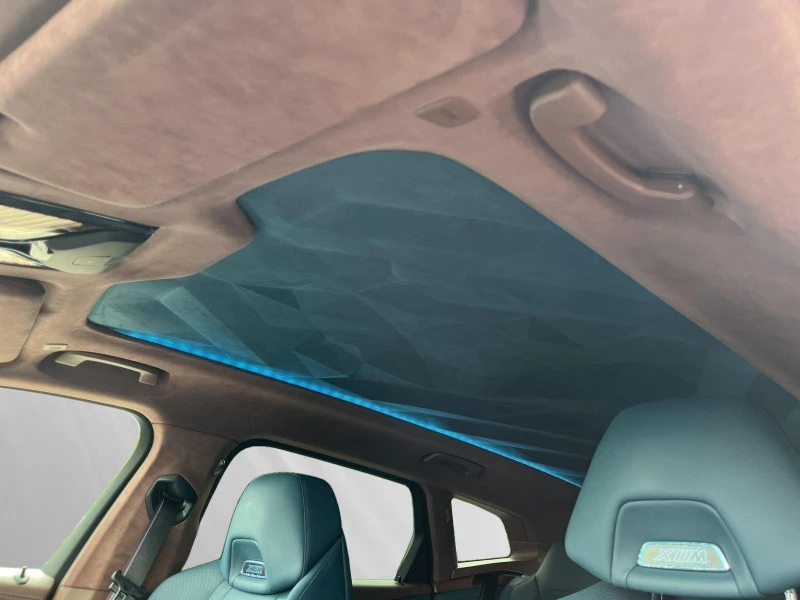 BMW XM 50e PLUG-IN HYBRID H/K INDIVIDUAL, снимка 13 - Автомобили и джипове - 52203602