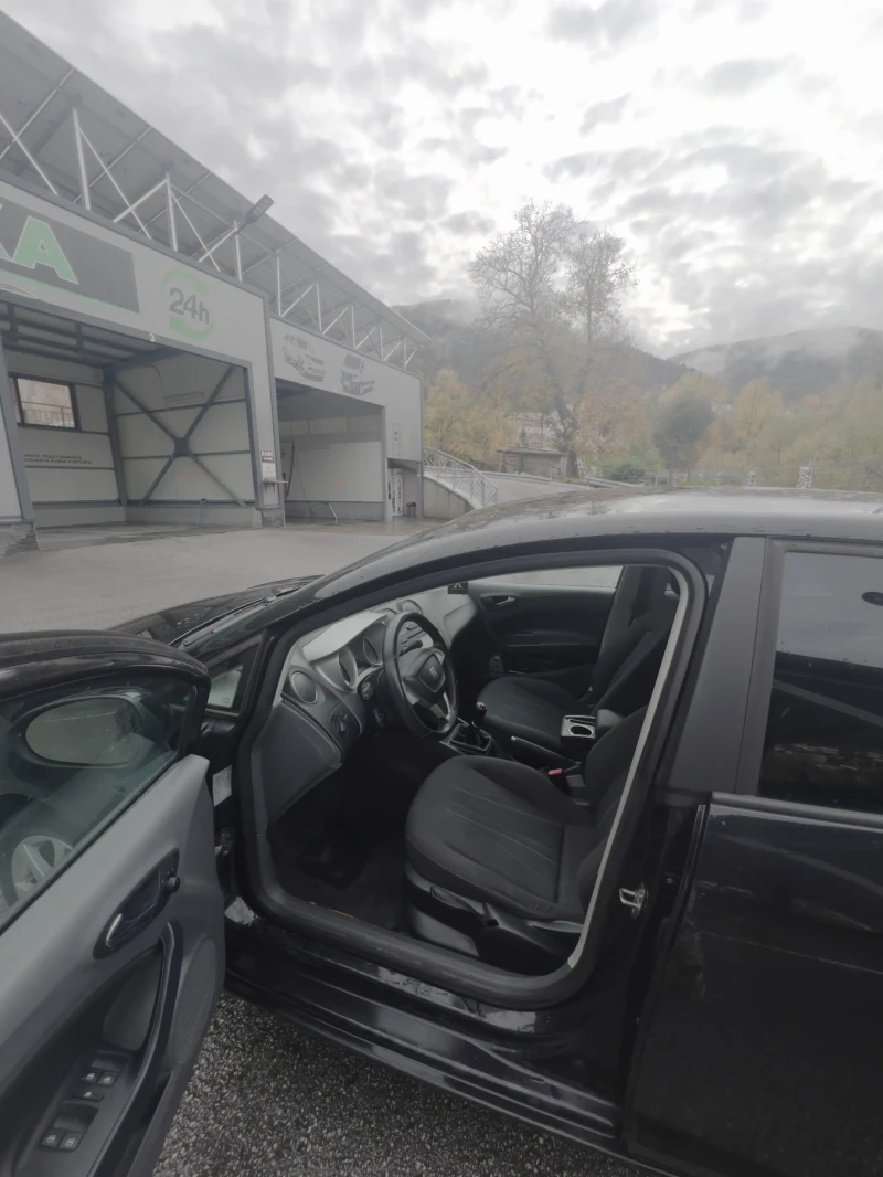 Seat Ibiza 1.9 TDI 105 kс, снимка 6 - Автомобили и джипове - 52342940