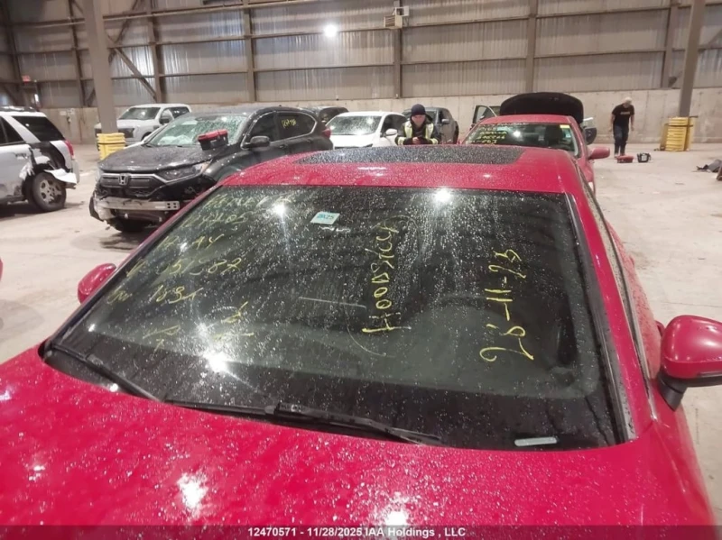 Audi A4 * 2.0T TECHNIK * CARFAX * БЕЗ ПЪРВОНАЧАЛНА ВНОСКА, снимка 17 - Автомобили и джипове - 52734894