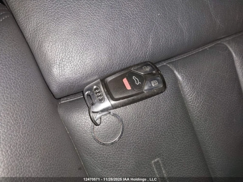 Audi A4 * 2.0T TECHNIK * CARFAX * БЕЗ ПЪРВОНАЧАЛНА ВНОСКА, снимка 11 - Автомобили и джипове - 52734894