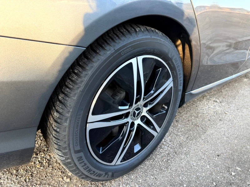 Mercedes-Benz C 180, снимка 9 - Автомобили и джипове - 53107951