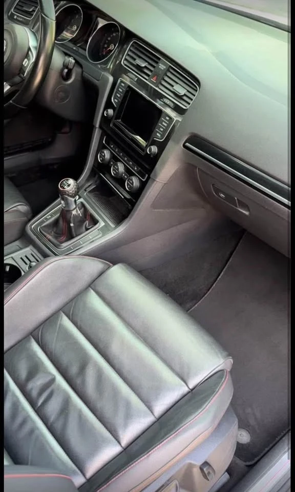 VW Golf GTI * * CARFAX * * АВТОКРЕДИТ * *  - изображение 8