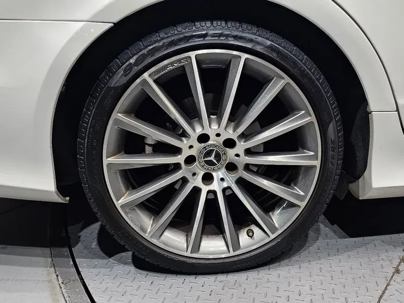 Mercedes-Benz CLS 400 AMG LINE FULL, снимка 5 - Автомобили и джипове - 55703739