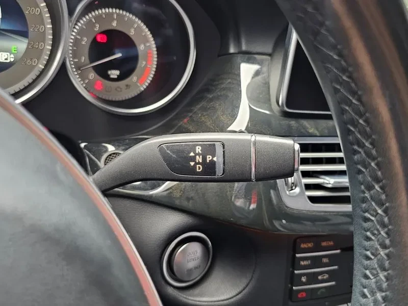 Mercedes-Benz CLS 400 AMG LINE FULL, снимка 9 - Автомобили и джипове - 55703739