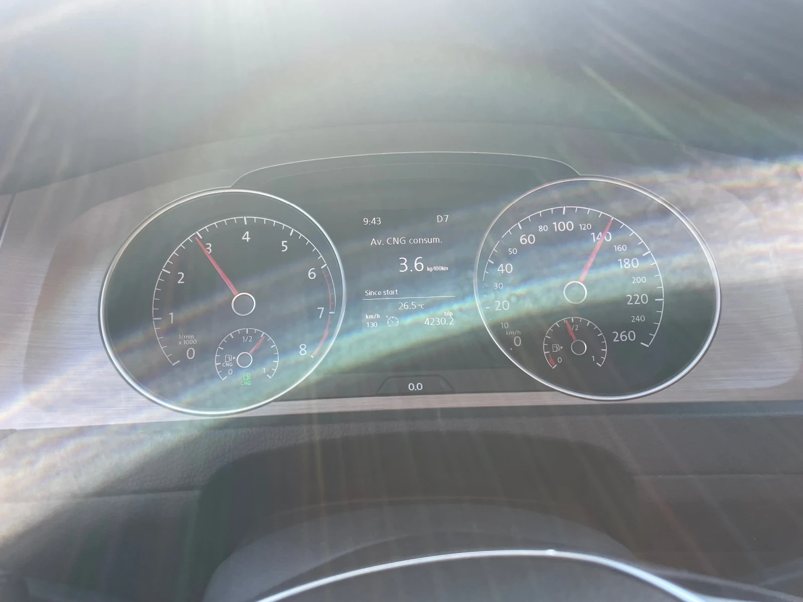 VW Golf R-Line Bose Distronic DSG7() Led / Bi xenon | Mobile.bg   12