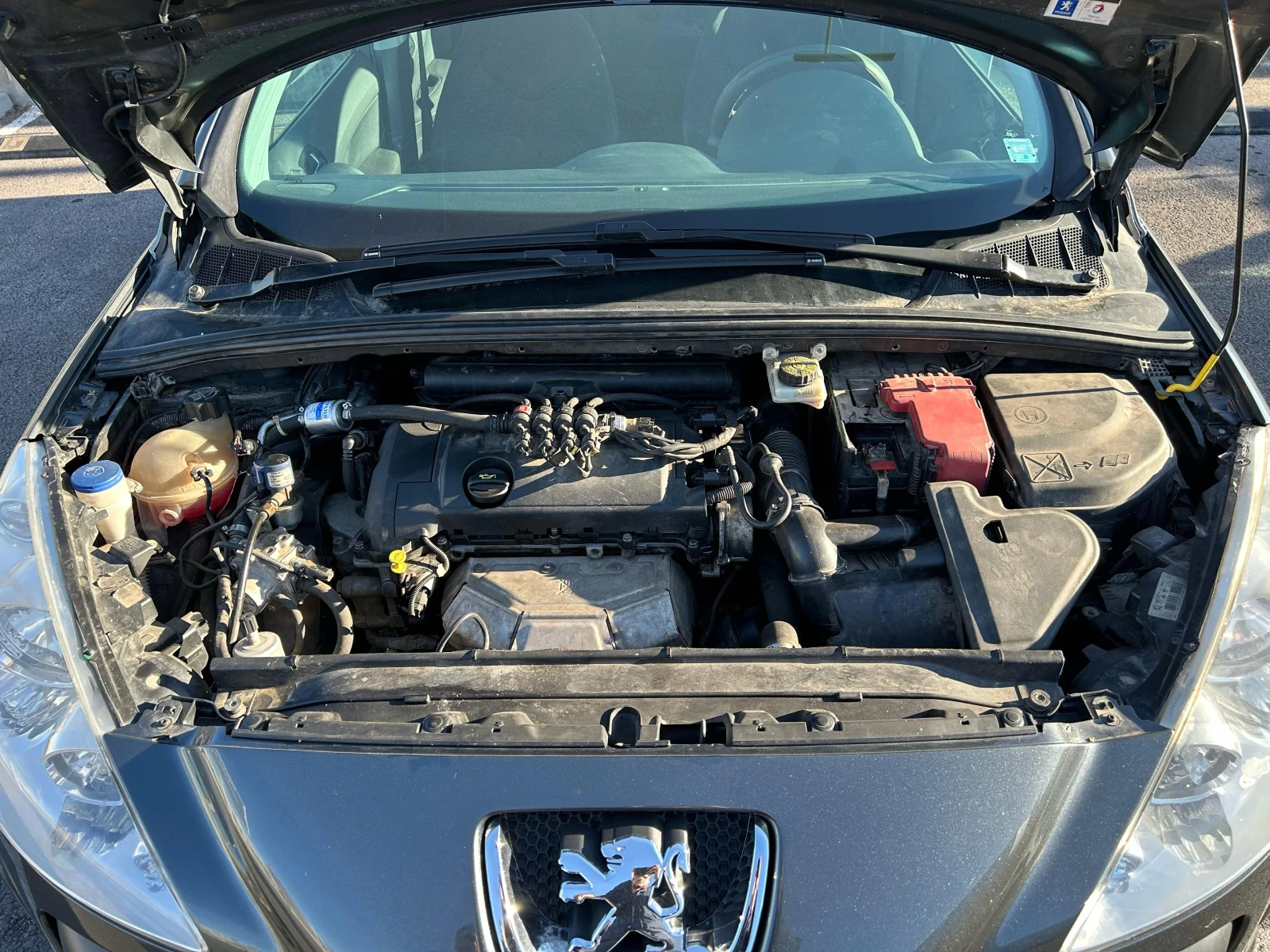 Peugeot 308 SW, 7 места - изображение 9