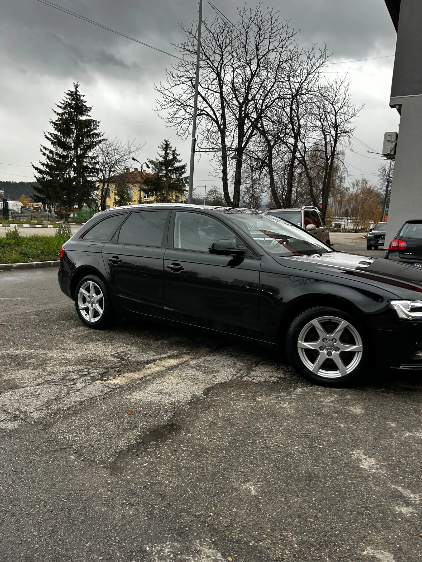 Audi A4 2.0TDI FACELIFT - изображение 3