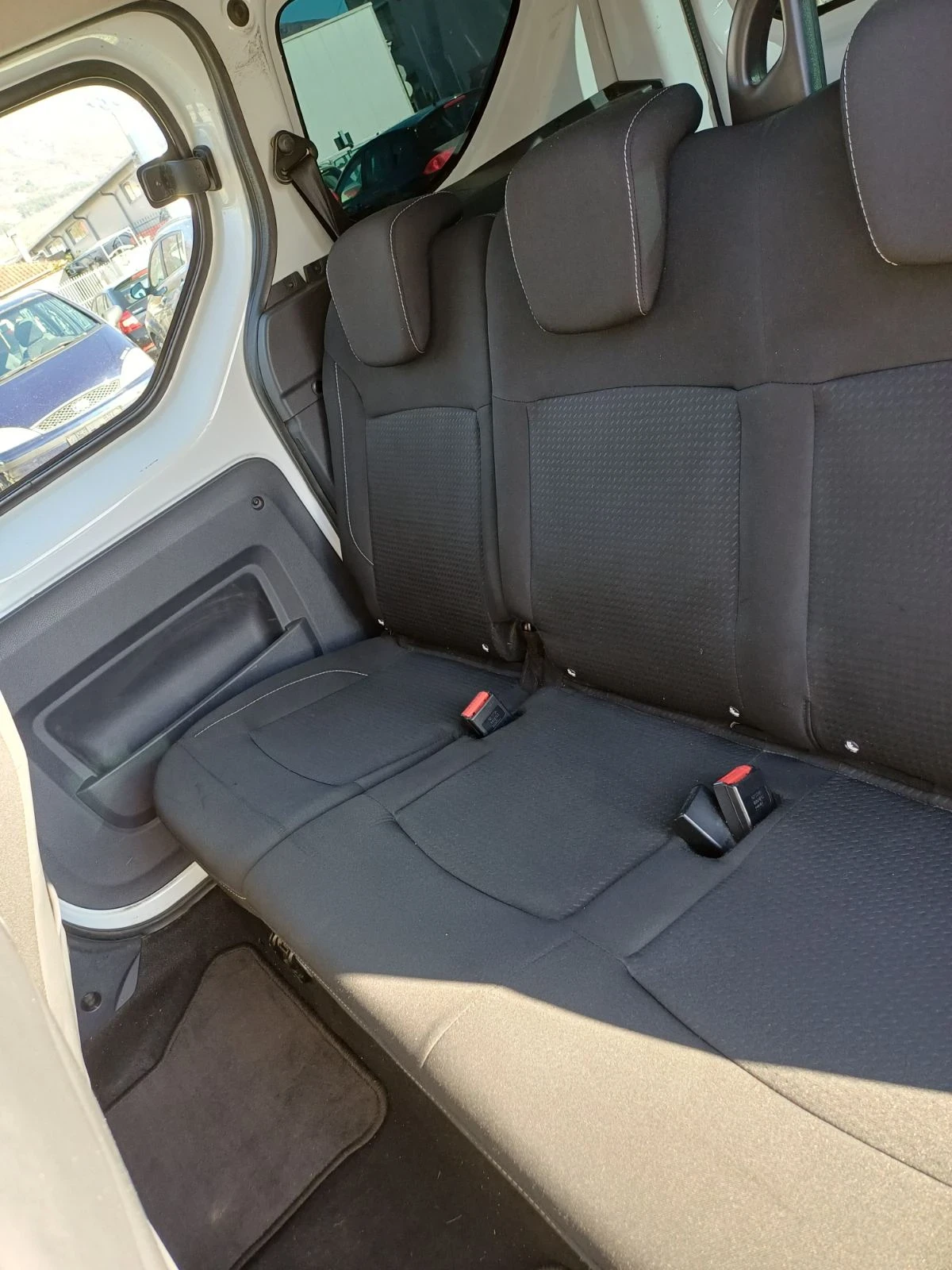 Dacia Dokker 1.6 102 LPG - изображение 2