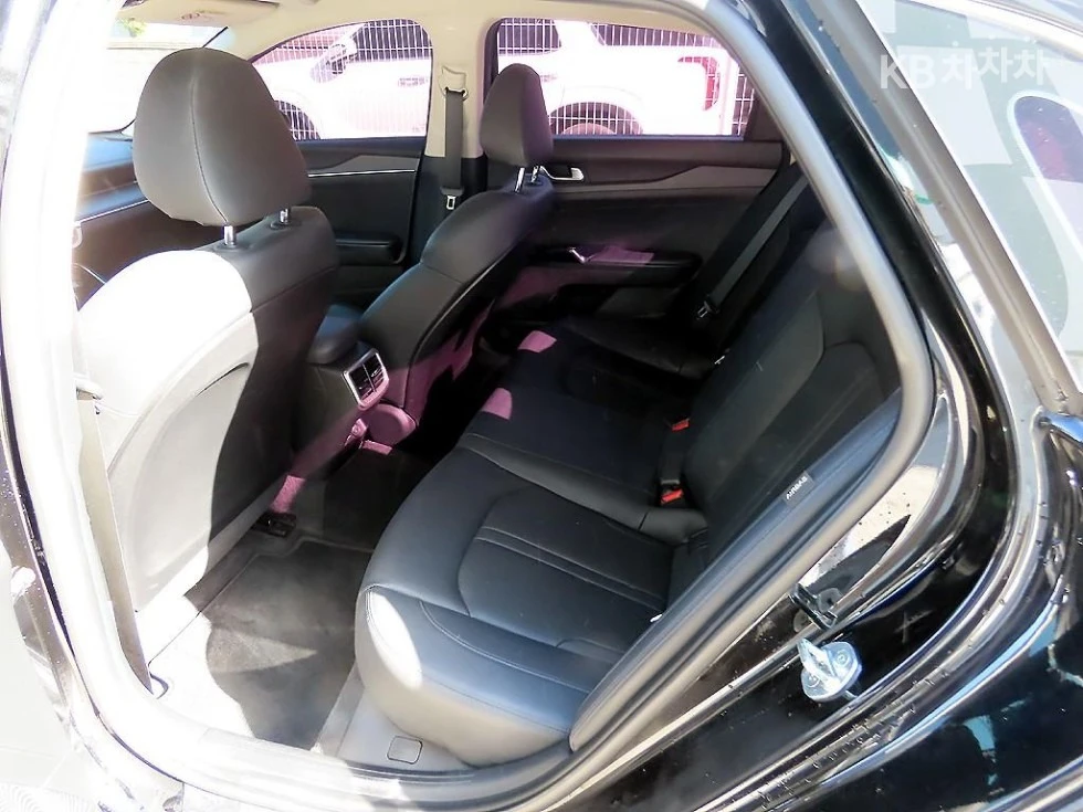 Kia K5 2.0 LPI  - изображение 6