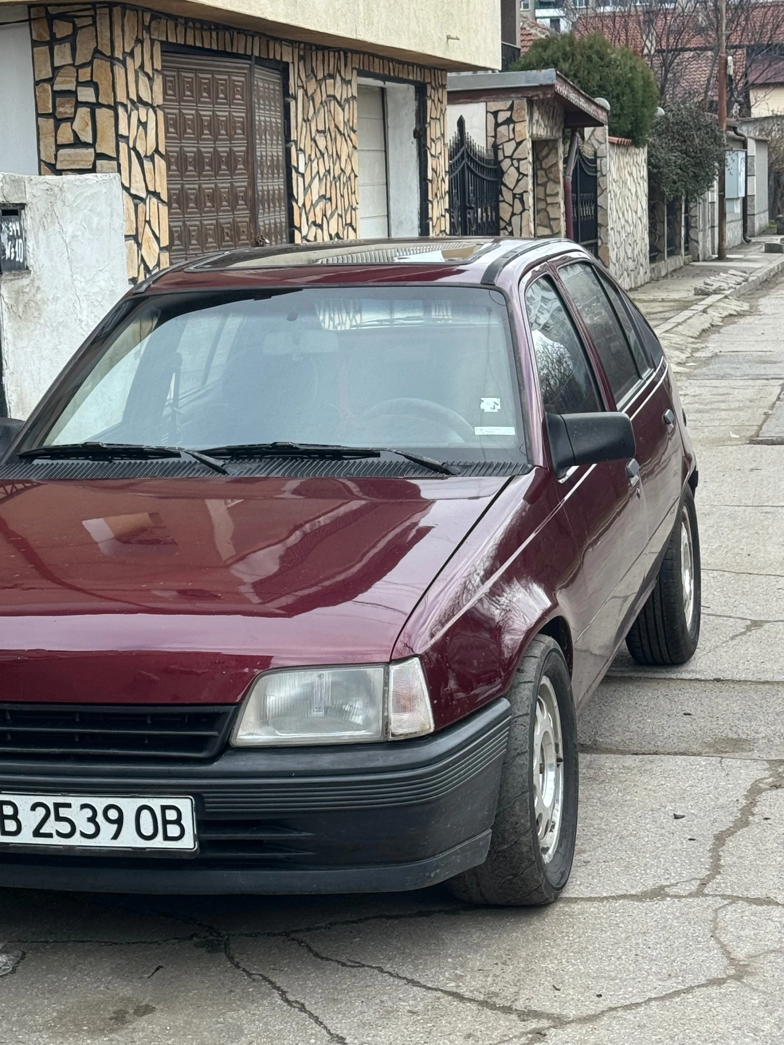 Opel Kadett 2.5 V6 200+  - изображение 2
