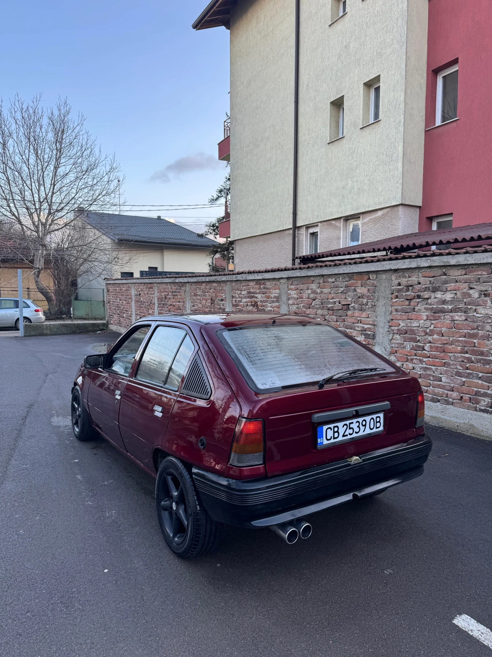 Opel Kadett 2.5 V6 200+  - изображение 5