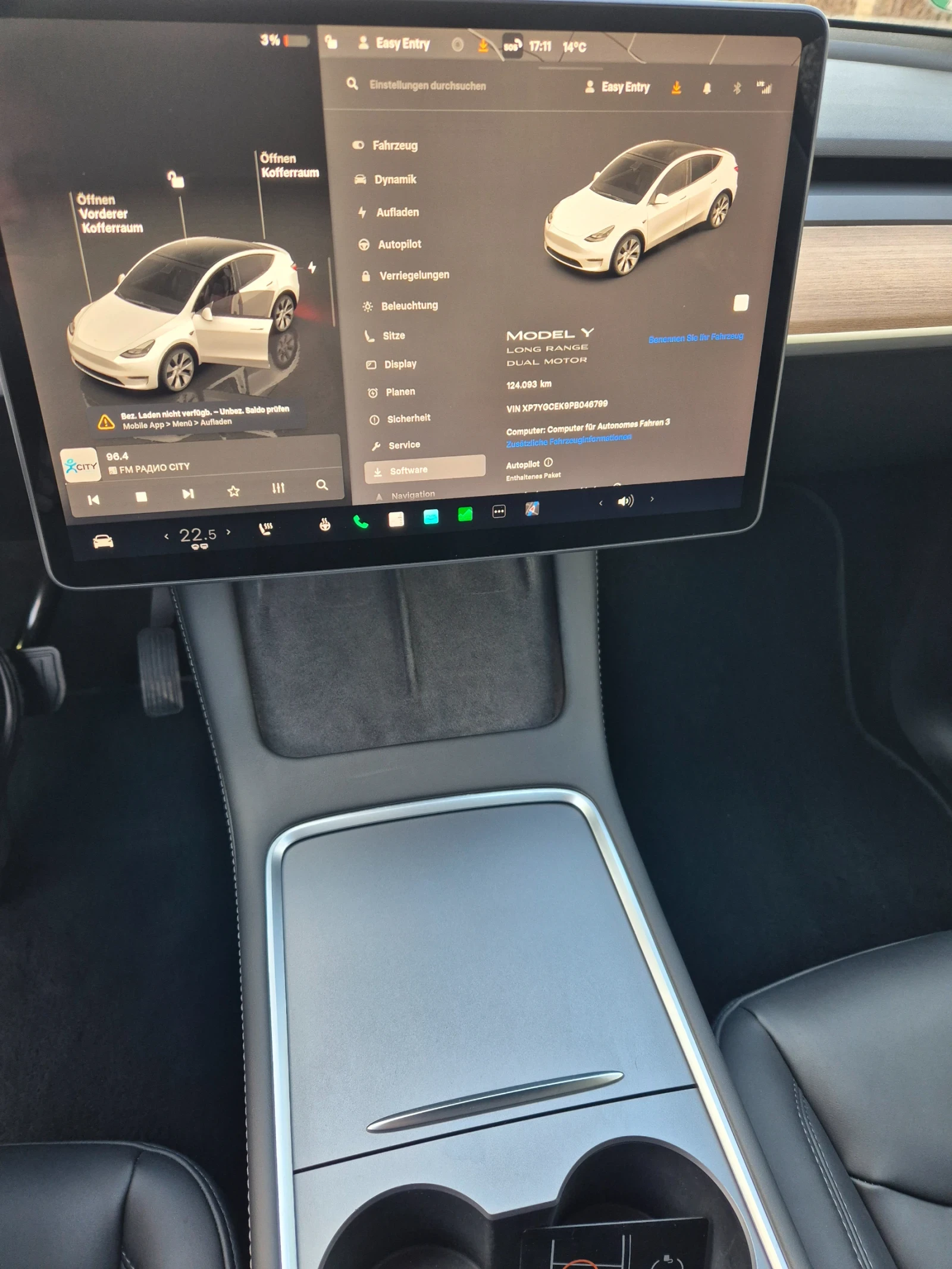 Tesla Model Y Long Range/Dual Motor/12.22г, снимка 14 - Автомобили и джипове - 53728796