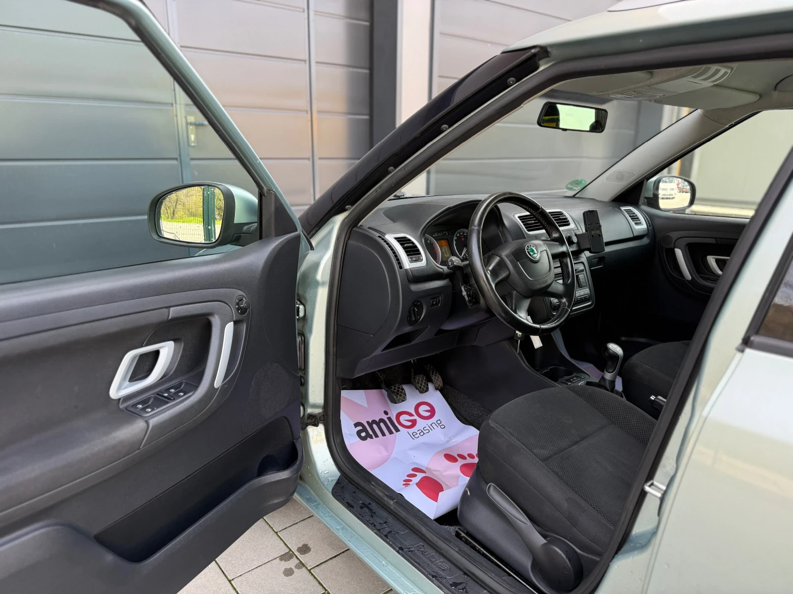 Skoda Fabia 1.9 TDI , снимка 7 - Автомобили и джипове - 54177740