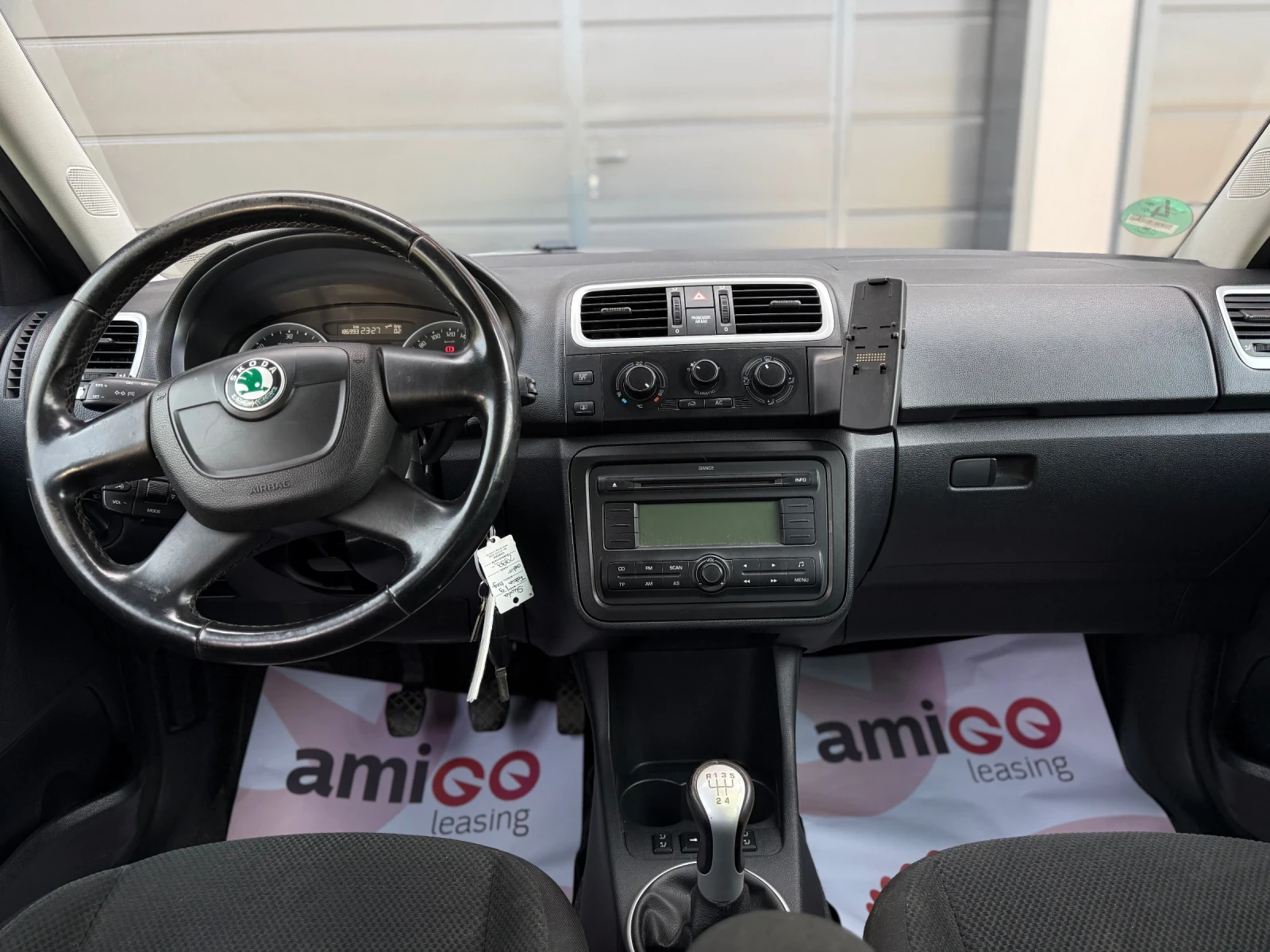 Skoda Fabia 1.9 TDI , снимка 8 - Автомобили и джипове - 54177740