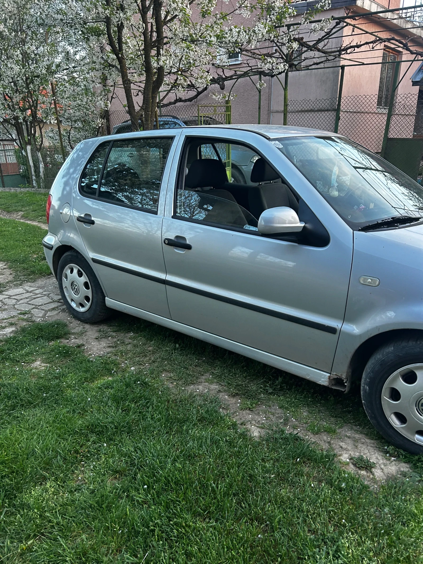 VW Polo 1.4mpi, снимка 2 - Автомобили и джипове - 54339937