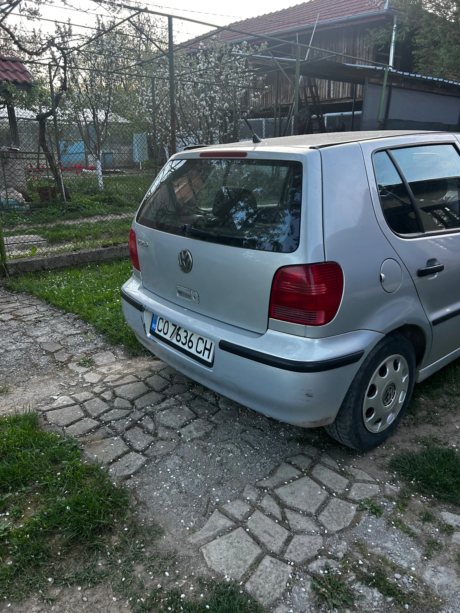 VW Polo 1.4mpi, снимка 3 - Автомобили и джипове - 54339937