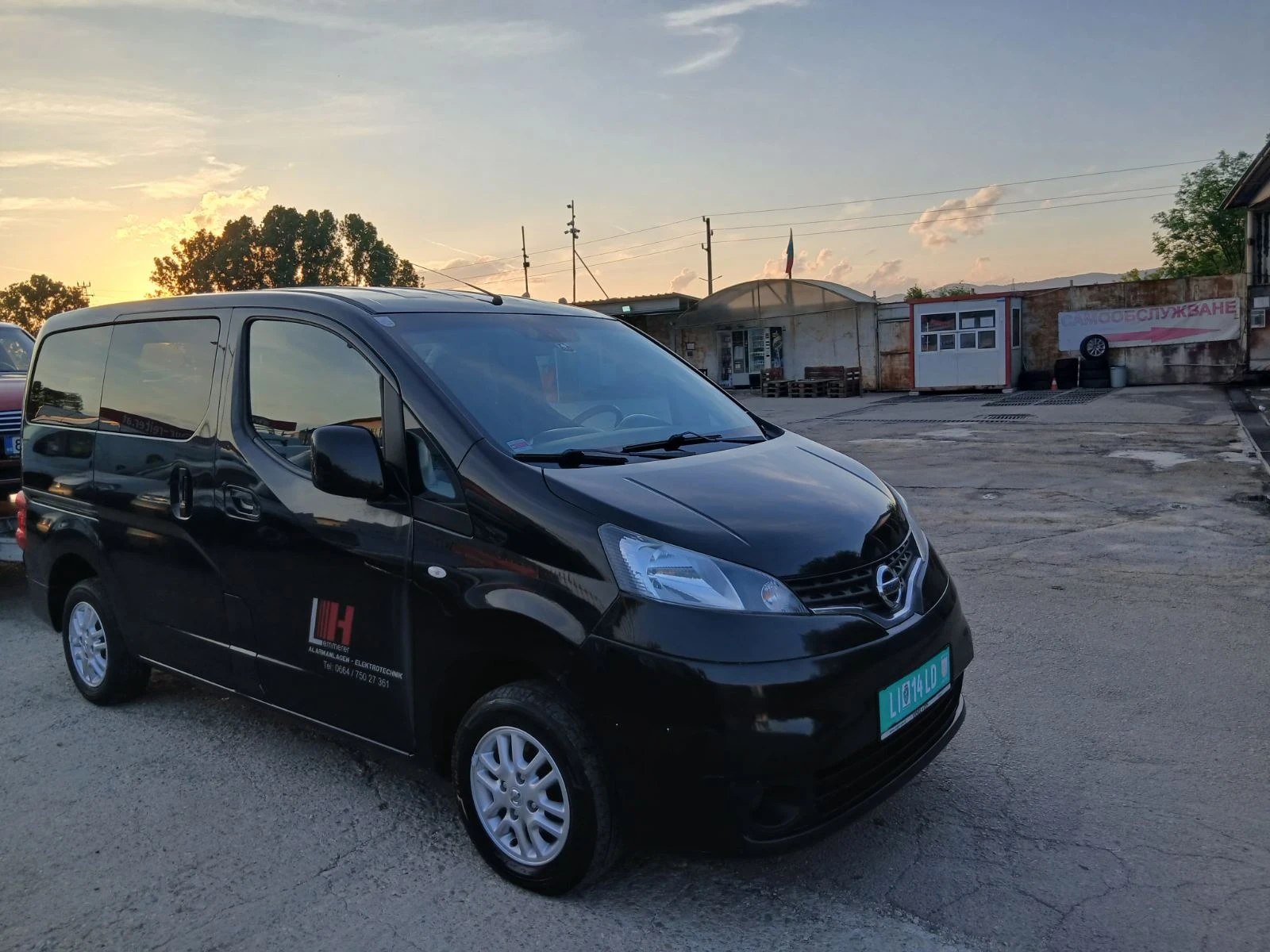 Nissan e-NV200, снимка 2 - Автомобили и джипове - 55059154