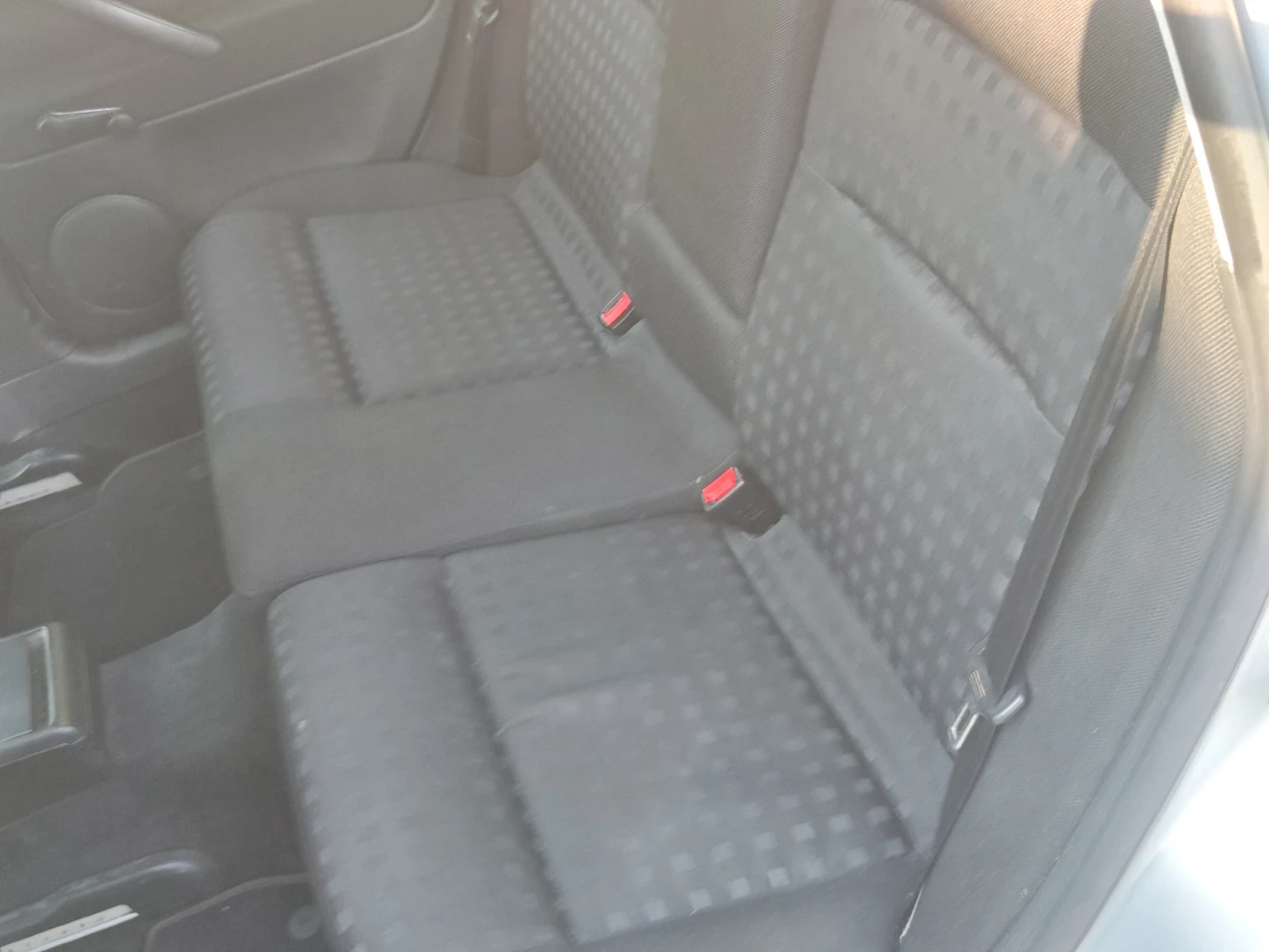 VW Passat 1.8, снимка 6 - Автомобили и джипове - 55054951