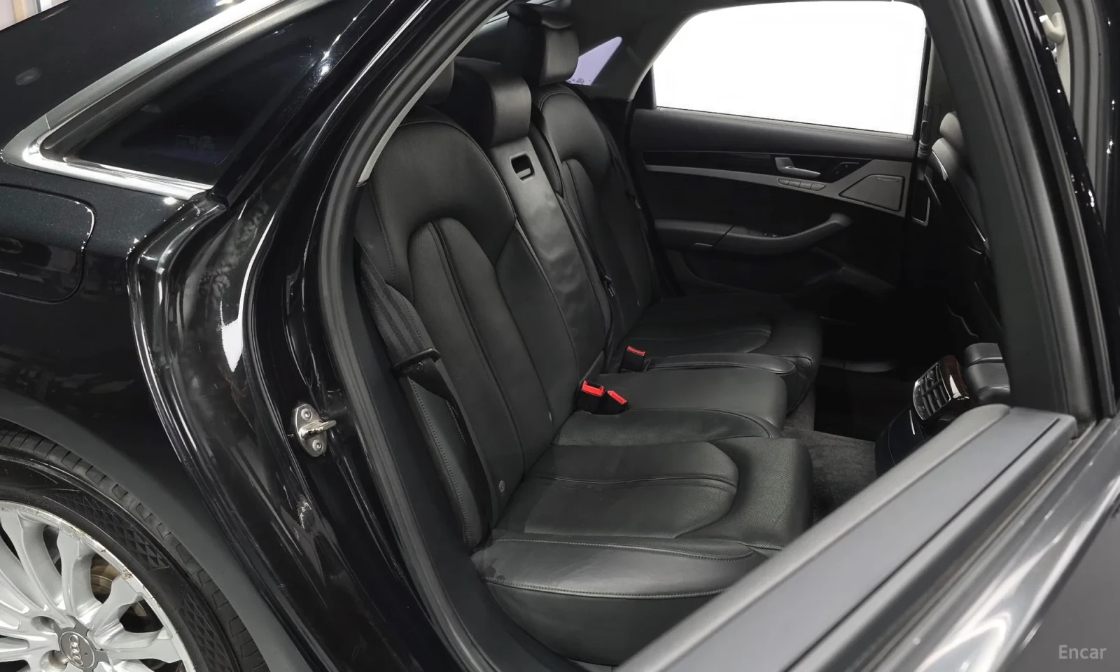Audi A8 4.2 TDI\������ ���������\����� ������� | Mobile.bg � ����������� 12