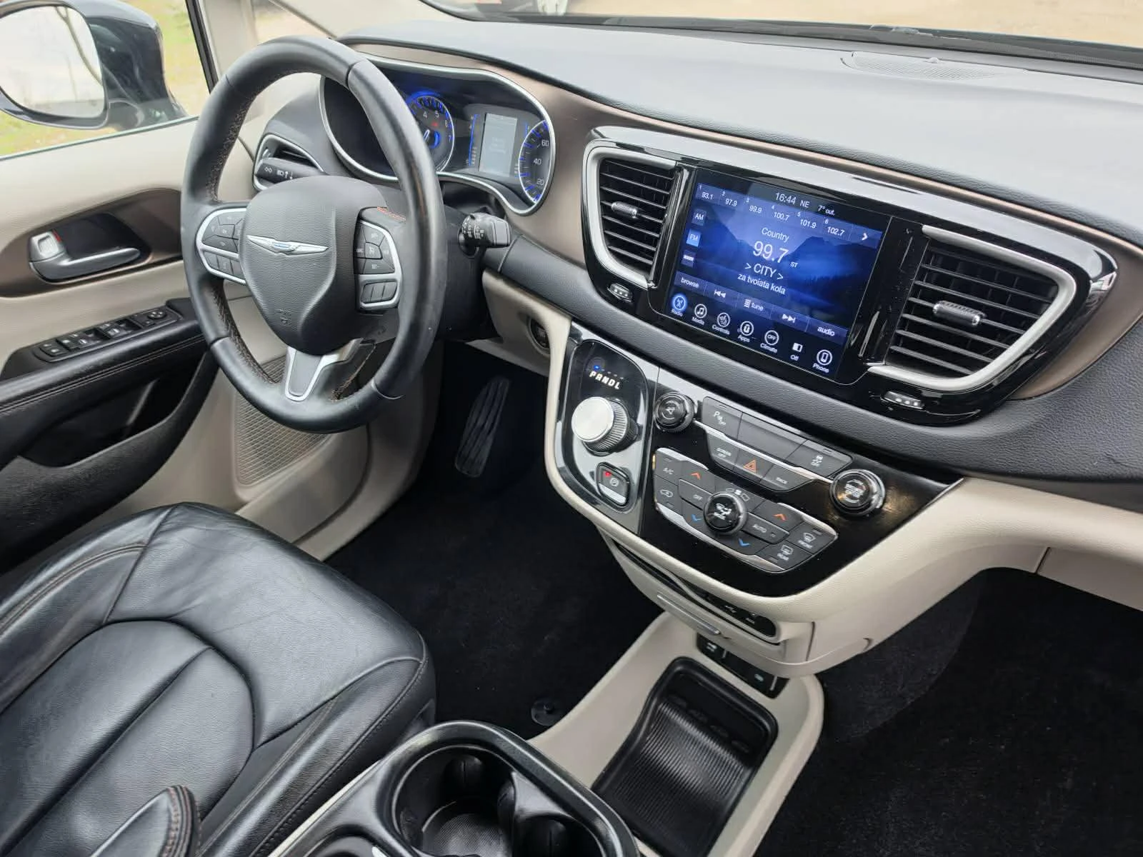 Chrysler Pacifica 3, 6L Pentastar , снимка 11 - Автомобили и джипове - 55622823