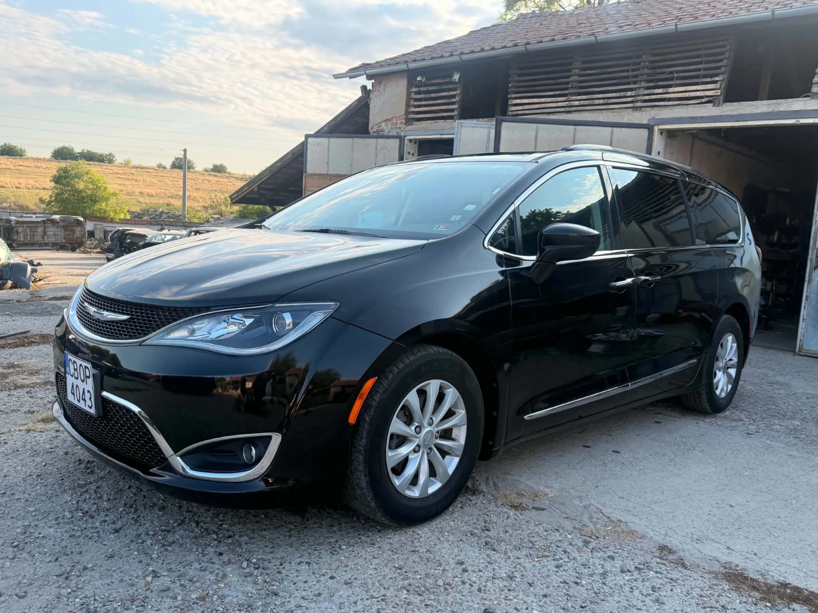 Chrysler Pacifica 3, 6L Pentastar  | Mobile.bg � ����������� 3