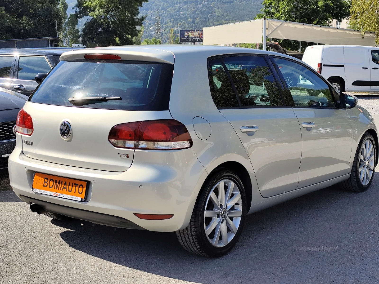 VW Golf 1.4TSi* DSG* ПАРКТРОНИК* HIGHLINE* , снимка 4 - Автомобили и джипове - 55717888