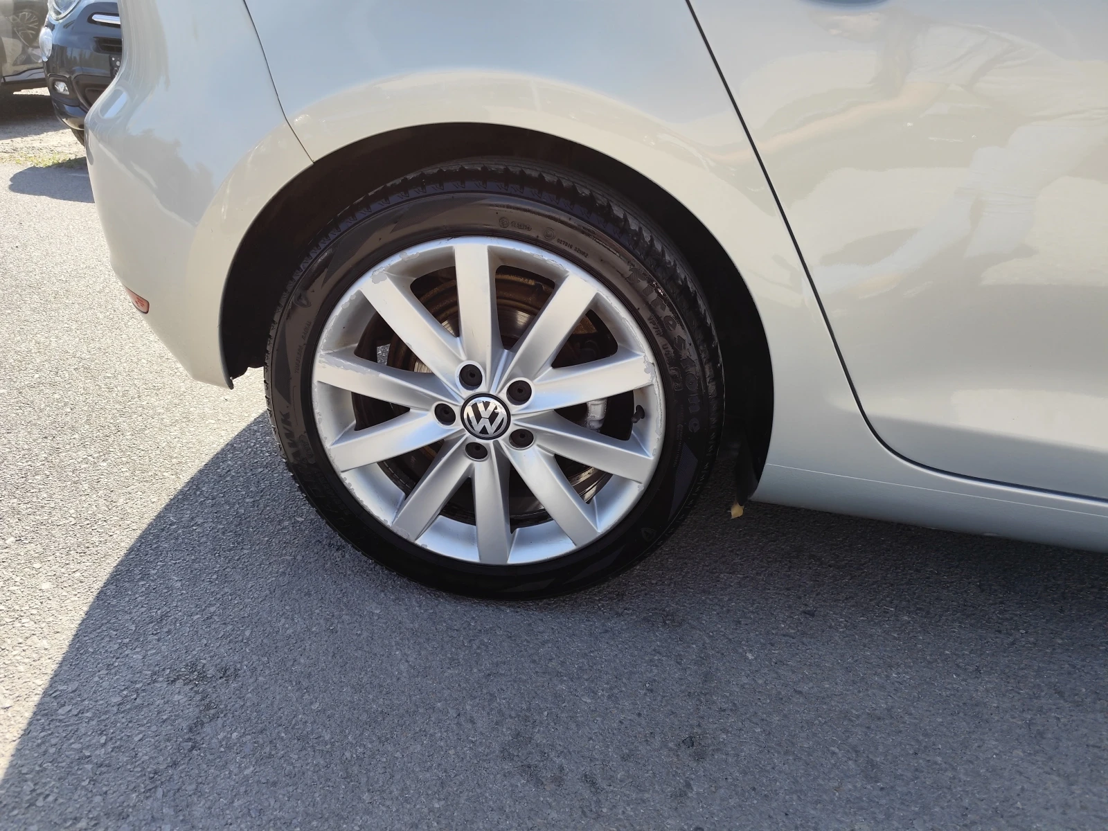 VW Golf 1.4TSi* DSG* ПАРКТРОНИК* HIGHLINE* , снимка 15 - Автомобили и джипове - 55717888