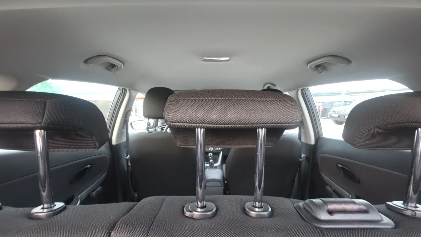 Kia Ceed 1.6CRDI.2014г.Хечбек.Отлична, снимка 11 - Автомобили и джипове - 55949861