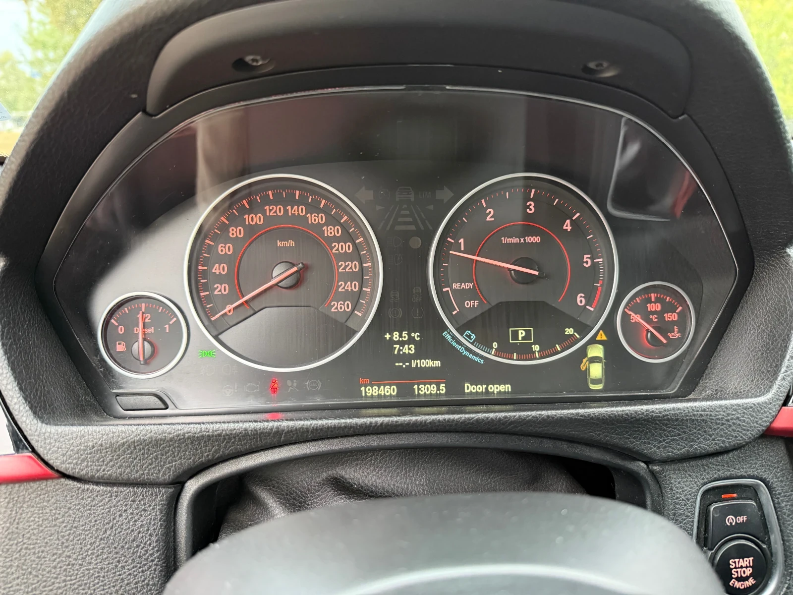 BMW 320, снимка 11 - Автомобили и джипове - 56219503